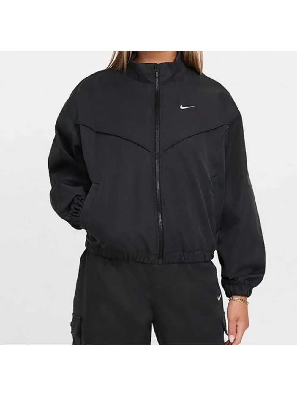 $60 Nike sportswear Girls Oversized Lightweight Black Jacket Size Medium FZ5557